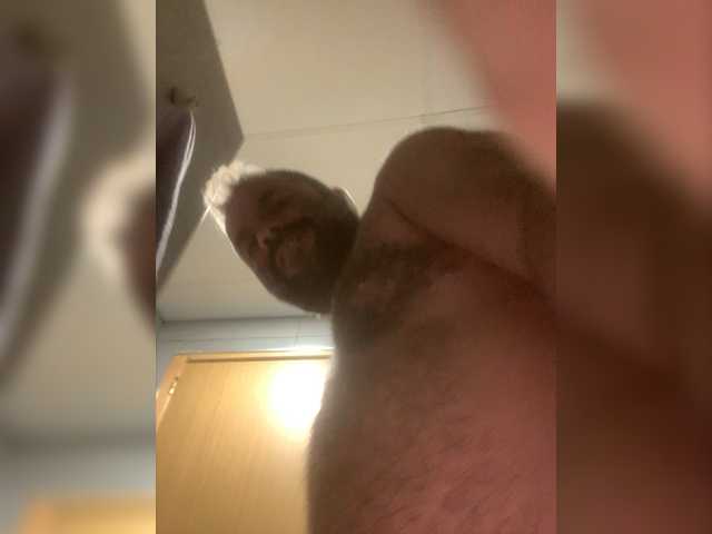 Live sex webcam photo for Teyi-1 #276567697