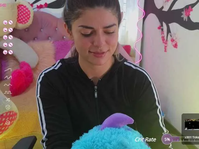 Live sex webcam photo for Thamy-tay #276915067