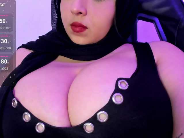 Live sex webcam photo for ThanaHaluff #289921835