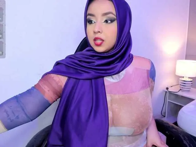 Live sex webcam photo for ThanaHaluff #290154439