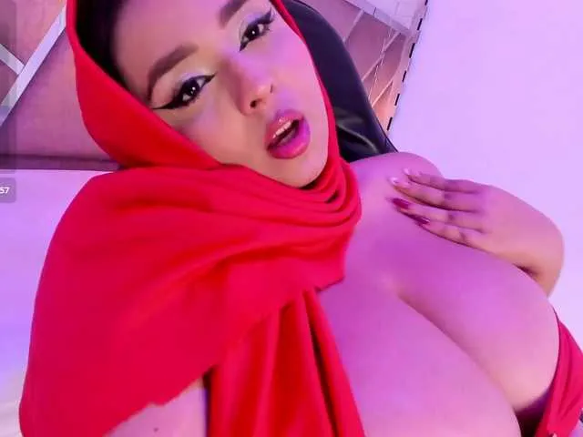 Live sex webcam photo for ThanaHaluff #290819170