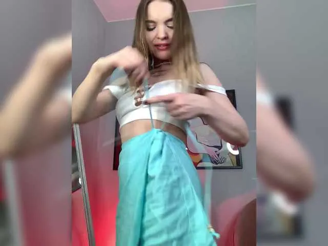 Live sex webcam photo for ThatTripPink3 #290291230