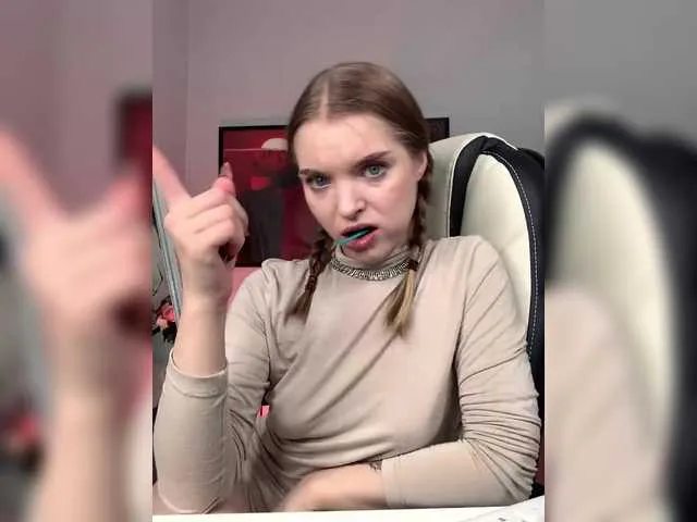 Live sex webcam photo for ThatTripPink3 #290338202