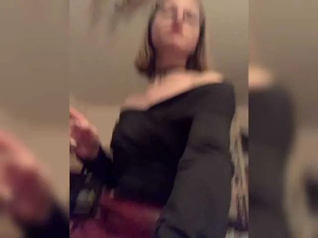 Live sex webcam photo for ThatTripPink3 #290586445