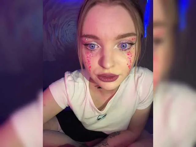 Live sex webcam photo for ThatTripPink3 #291343502