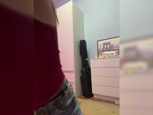 Live sex webcam photo for ThatTripPink3 #292320351