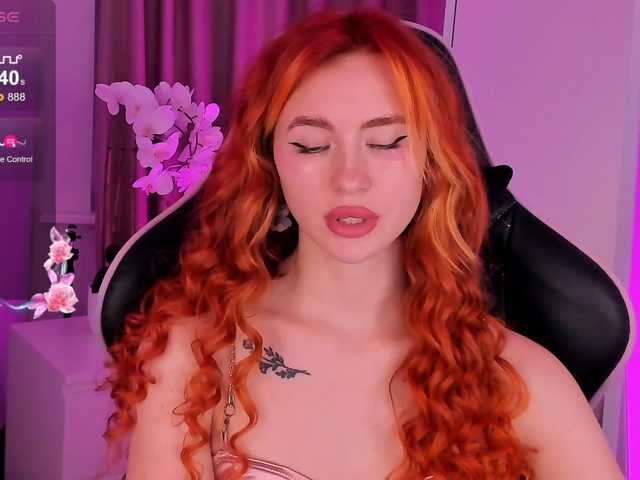 Live sex webcam photo for The-Dramma-Queen #278063037