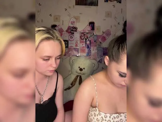 Live sex webcam photo for The-best-babies #291449123