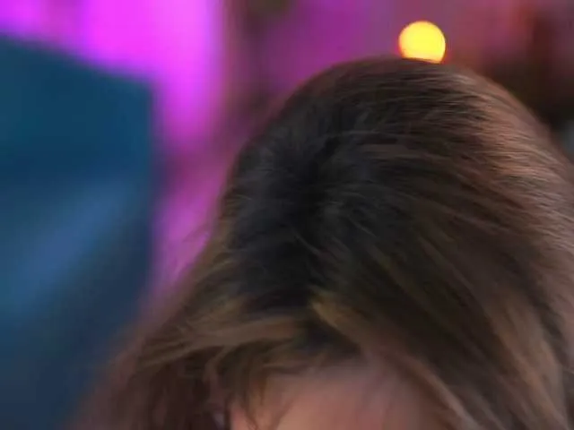 Live sex webcam photo for TheAyana #290858662