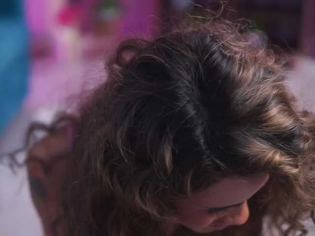 Live sex webcam photo for TheAyana #290912660