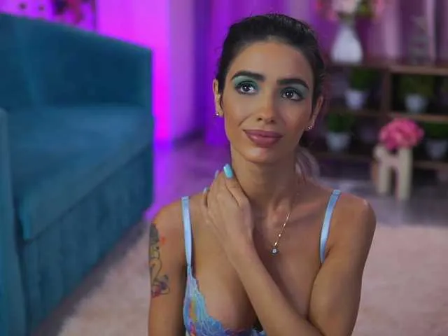 Live sex webcam photo for TheAyana #291652742