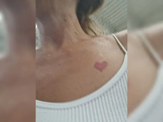 Live sex webcam photo for TheDime #287937656