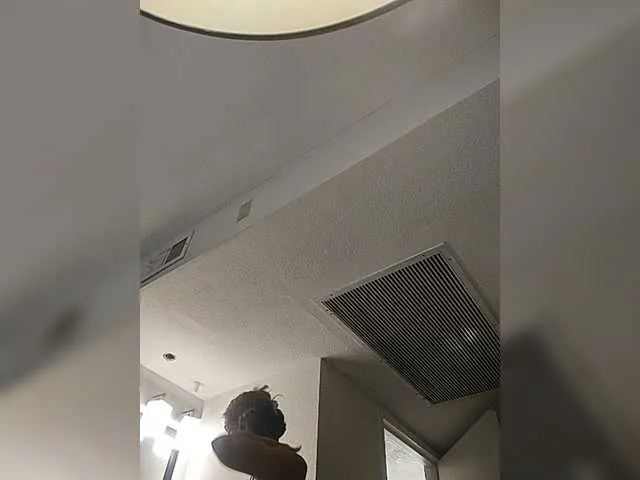 Live sex webcam photo for TheDime #287937712