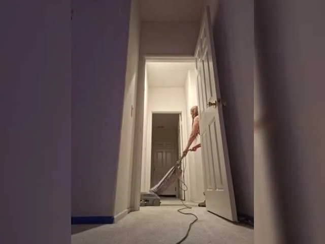 Live sex webcam photo for TheDime #287937789