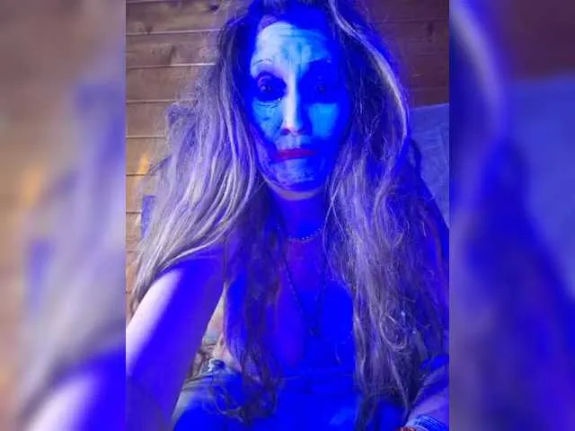 Live sex webcam photo for TheDime #290511782