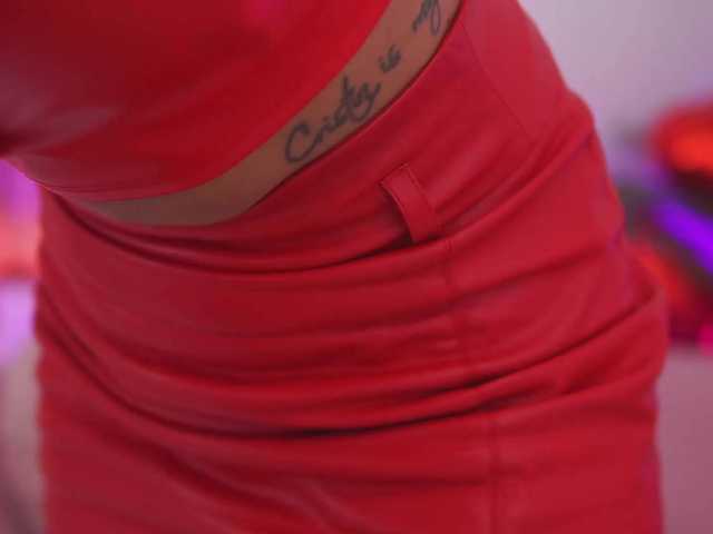 Live sex webcam photo for TheFallingAngel #277243962