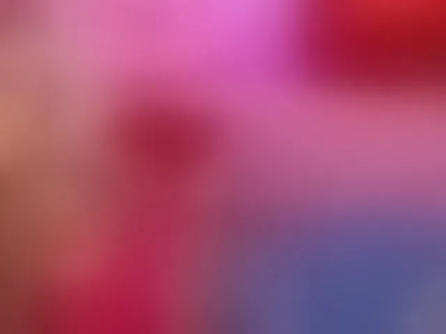 Live sex webcam photo for TheFallingAngel #293996431