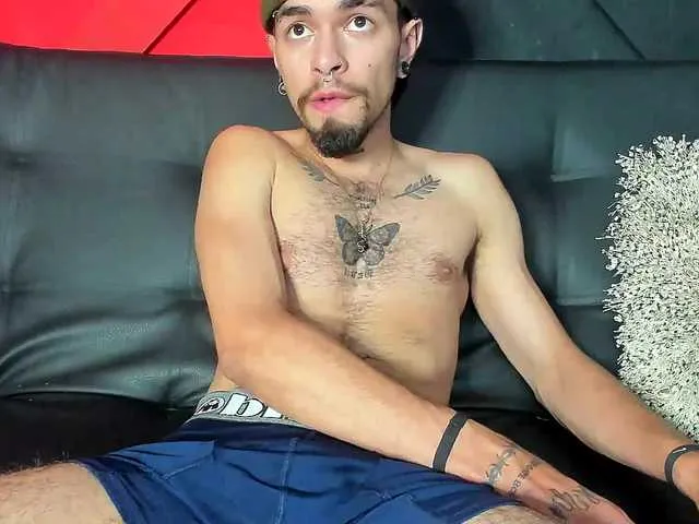 Live sex webcam photo for Theferxxo #274351263