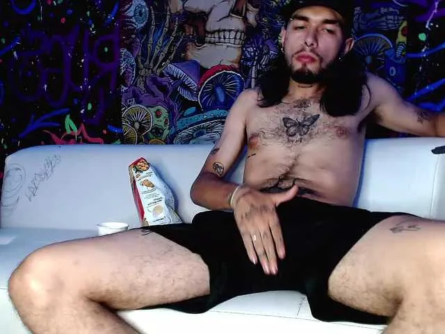 Live sex webcam photo for Theferxxo #275907375