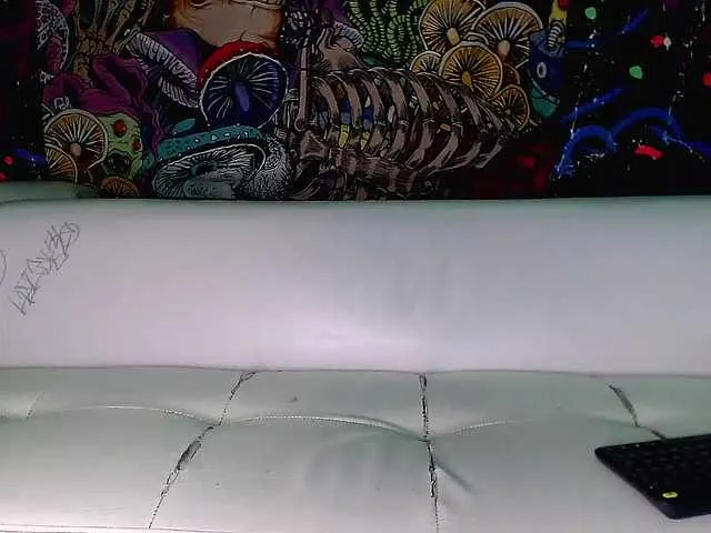 Live sex webcam photo for Theferxxo #275961704