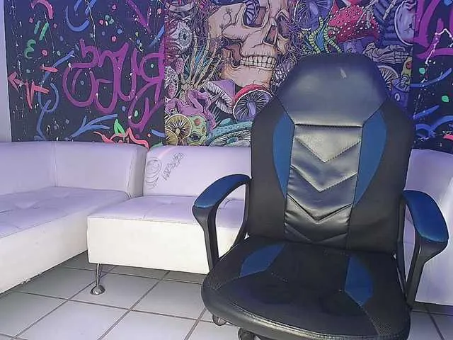 Live sex webcam photo for Theferxxo #276288502