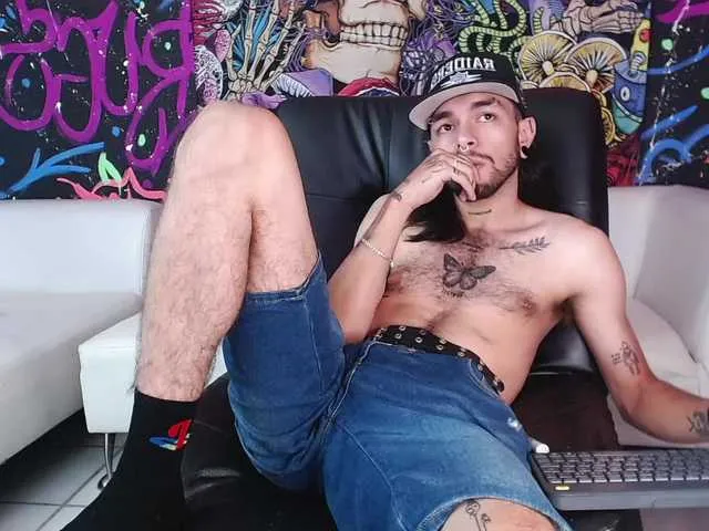 Live sex webcam photo for Theferxxo #276338169