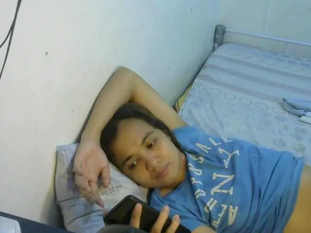 Live sex webcam photo for TheLastVIRGIN #273043629