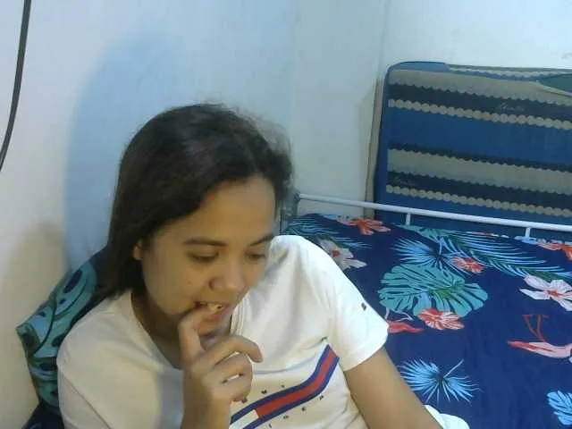 Live sex webcam photo for TheLastVIRGIN #273965362