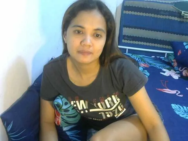 Live sex webcam photo for TheLastVIRGIN #274014478