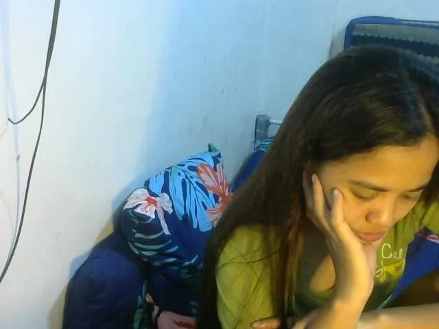 Live sex webcam photo for TheLastVIRGIN #274057318