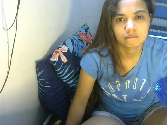 Live sex webcam photo for TheLastVIRGIN #274075779