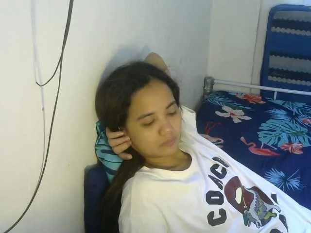 Live sex webcam photo for TheLastVIRGIN #274134586