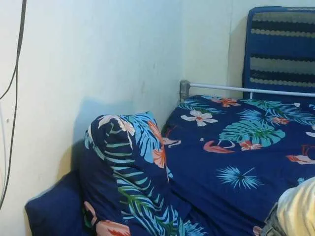 Live sex webcam photo for TheLastVIRGIN #274165610