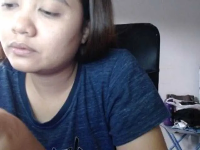 Live sex webcam photo for TheLastVIRGIN #277983888