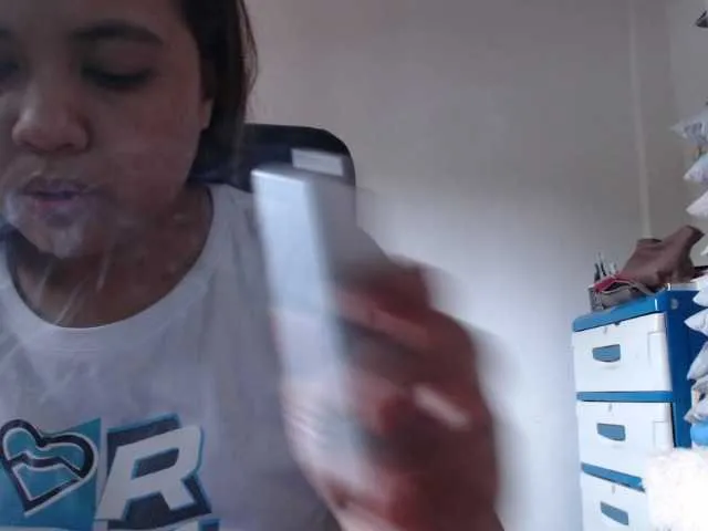 Live sex webcam photo for TheLastVIRGIN #290278668