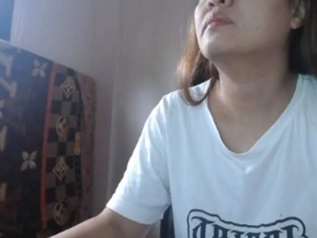 Live sex webcam photo for TheLastVIRGIN #290333816