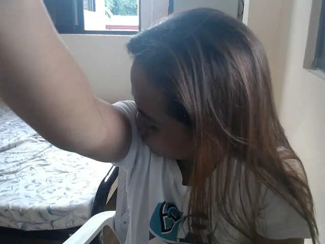 Live sex webcam photo for TheLastVIRGIN #292112285