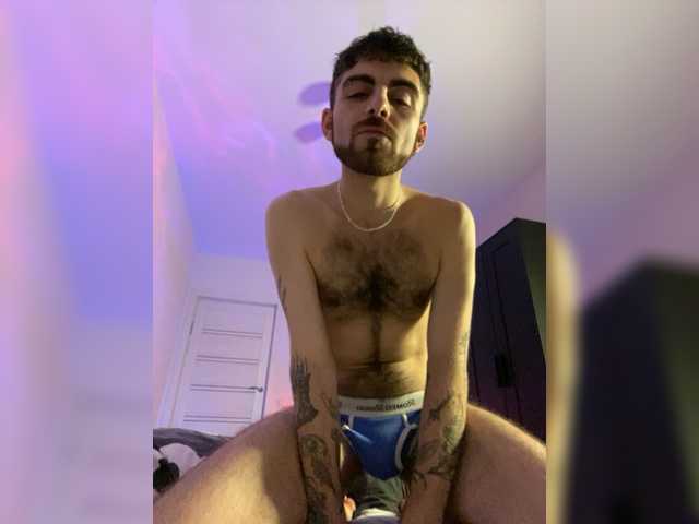 Live sex webcam photo for TheTempter11 #276672452