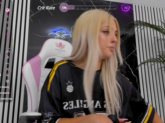 Live sex webcam photo for Theajoy #291456081