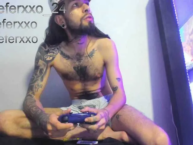 Live sex webcam photo for Theferxxo #292484260