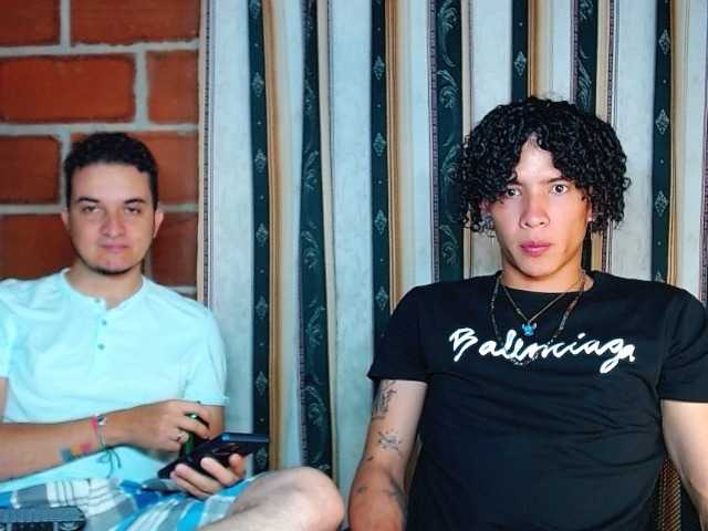 Live sex webcam photo for Theo-OB #290530679