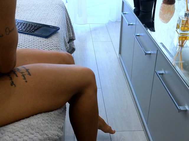 Live sex webcam photo for Theowonder #276690296