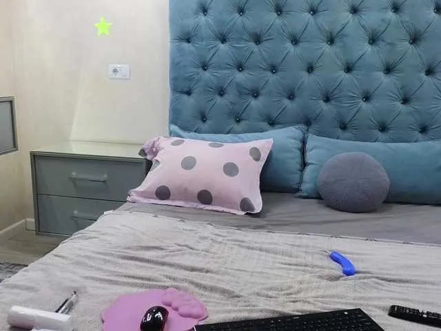 Live sex webcam photo for Theowonder #292353192