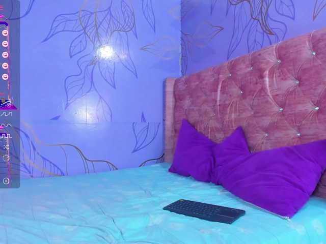 Live sex webcam photo for Theslimboy #277563600