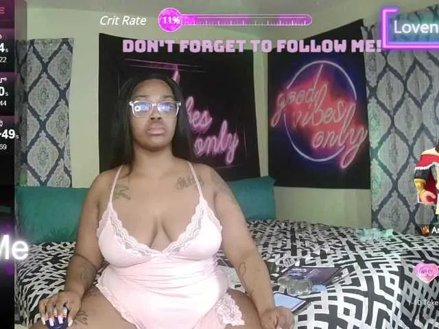 Live sex webcam photo for Thetoxicdoll #276757599