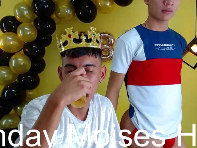 Live sex webcam photo for Thewarrior-ares1 #276128586