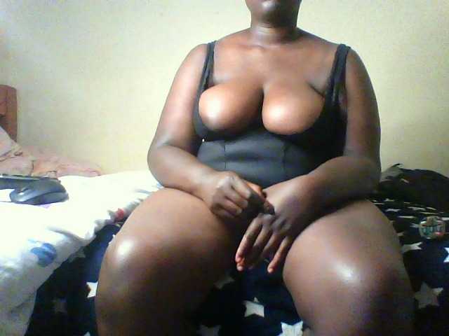 Live sex webcam photo for ThickAfricanEbony #276391138