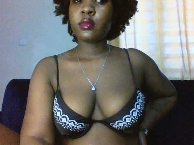 Live sex webcam photo for Thickianah #292247074