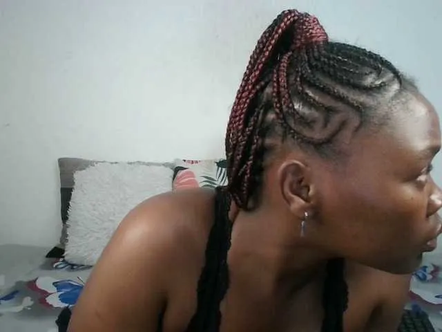 Live sex webcam photo for Thickqueenxxx #291220758