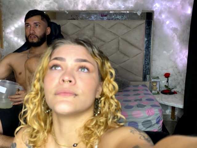 Live sex webcam photo for Thomasandkitana #275988685